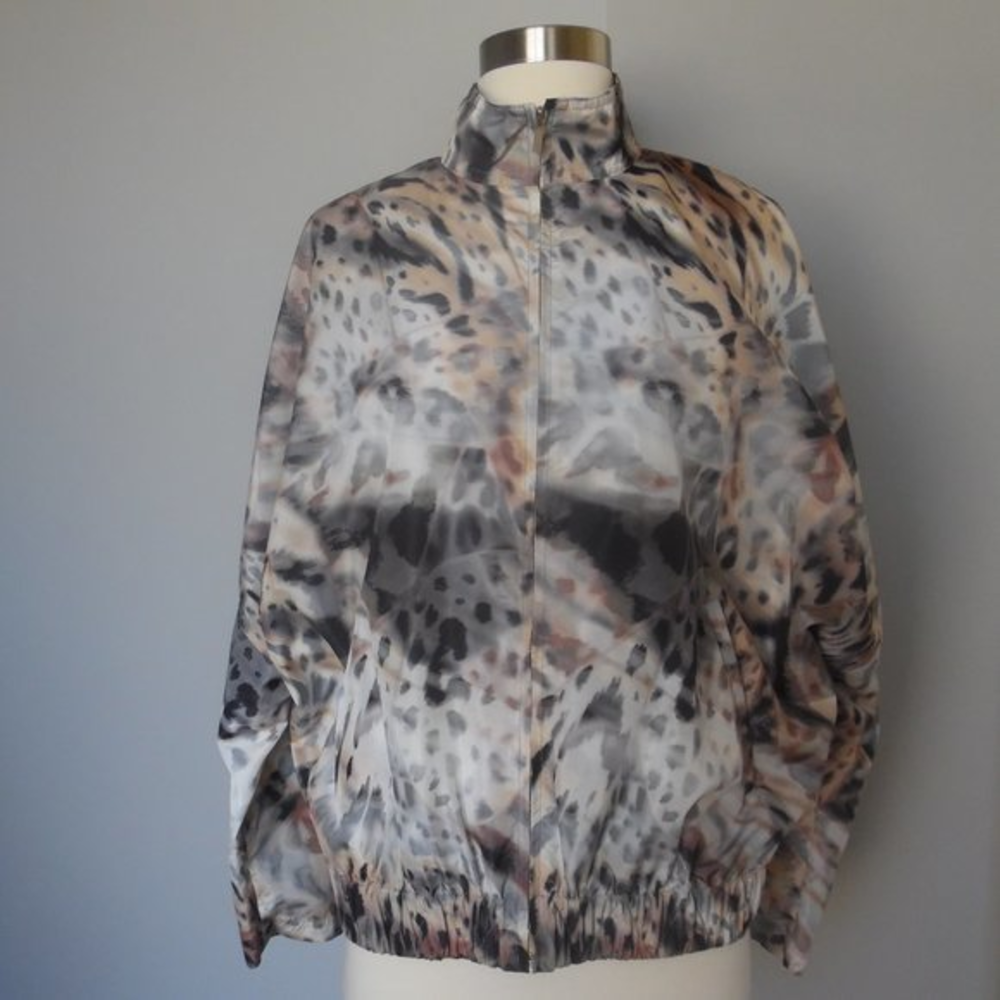 St. John Lightweight Cheetah‎ Animal Print Wind Light Jacket Windbreaker